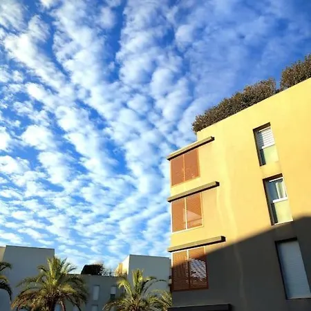 Neuf Piscine * Fréjus