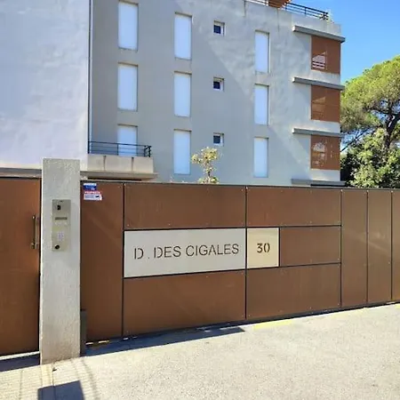 Neuf Piscine