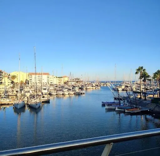 Neuf Piscine Fréjus