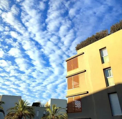 Neuf Piscine * Fréjus